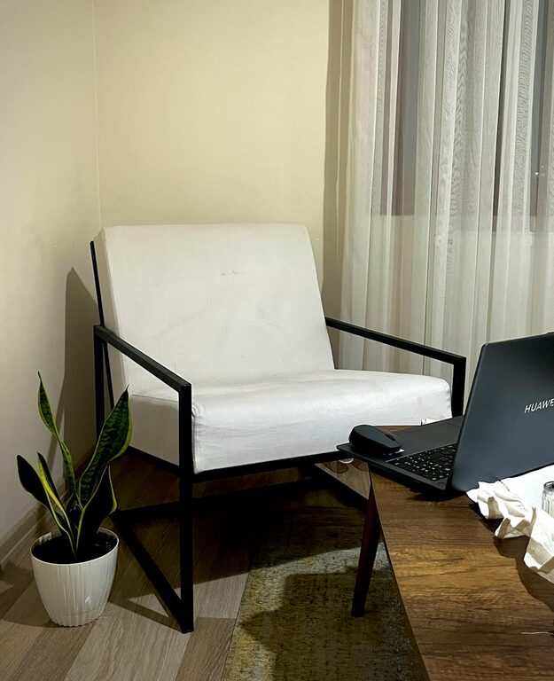 Tips for Creating a Cozy and Inviting Home Workspace